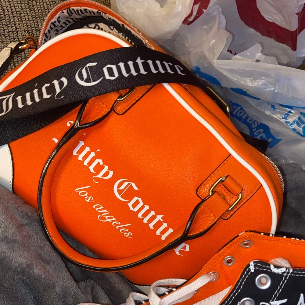 Juicy Bag🤩🧡